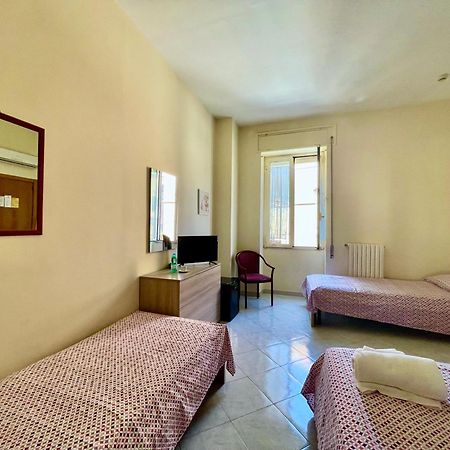 Hotel Desio Castellammare di Stabia Εξωτερικό φωτογραφία